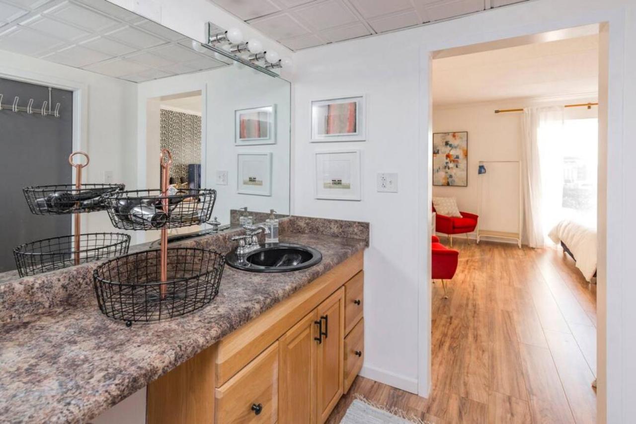 Music Row Retreat - 3 Beds, 1 Bedroom, Pool, Parking NashvilleNashville  Kültér fotó